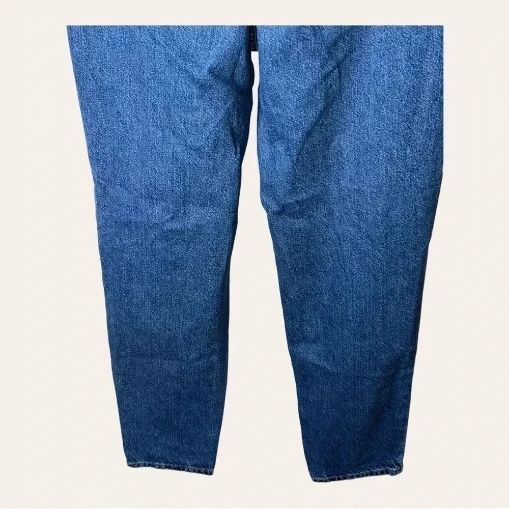 0131. BDG DISTRESSED MEDIUM‎ WASH DENIM JEANS SIZE 30